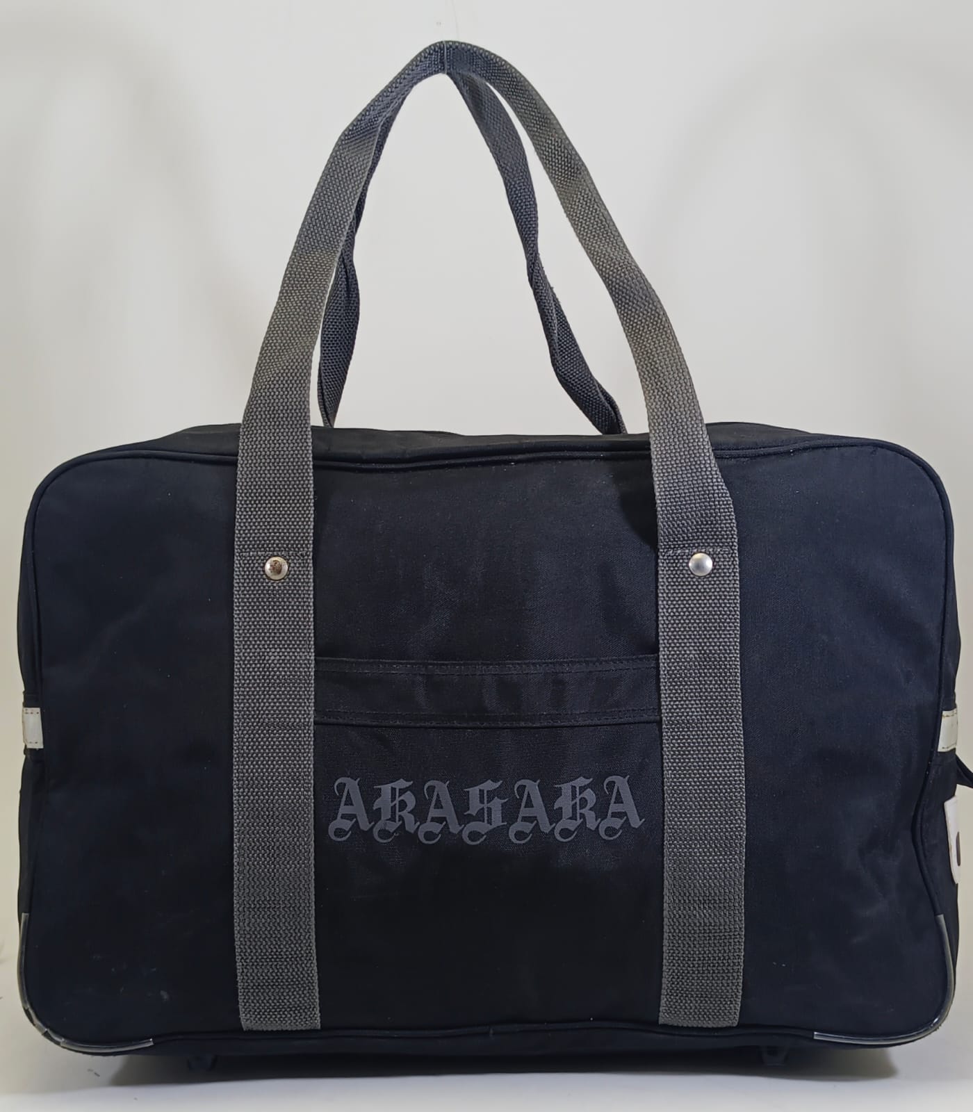 Akasaka Travelling Bag