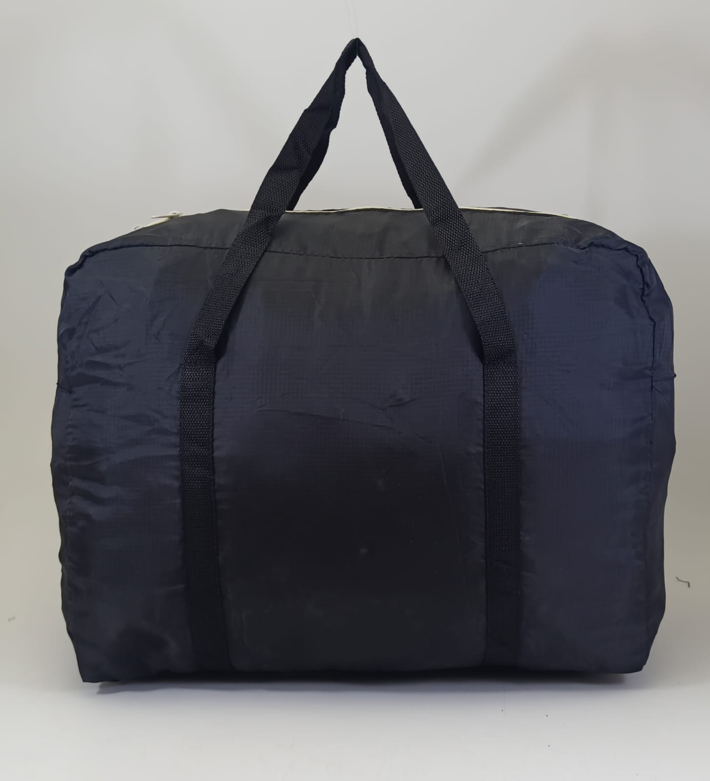 Black Travelling Bag