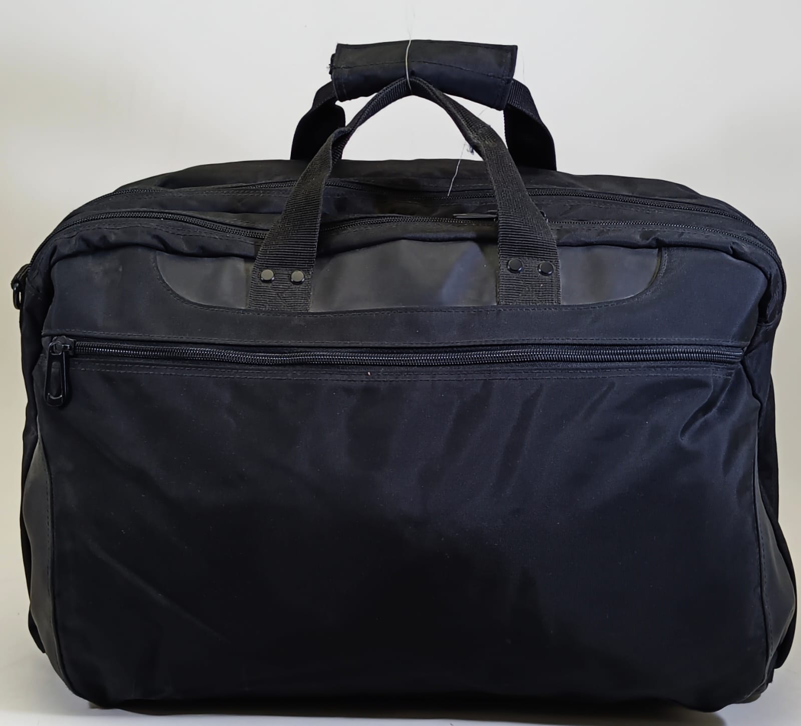 Black Travelling Bag