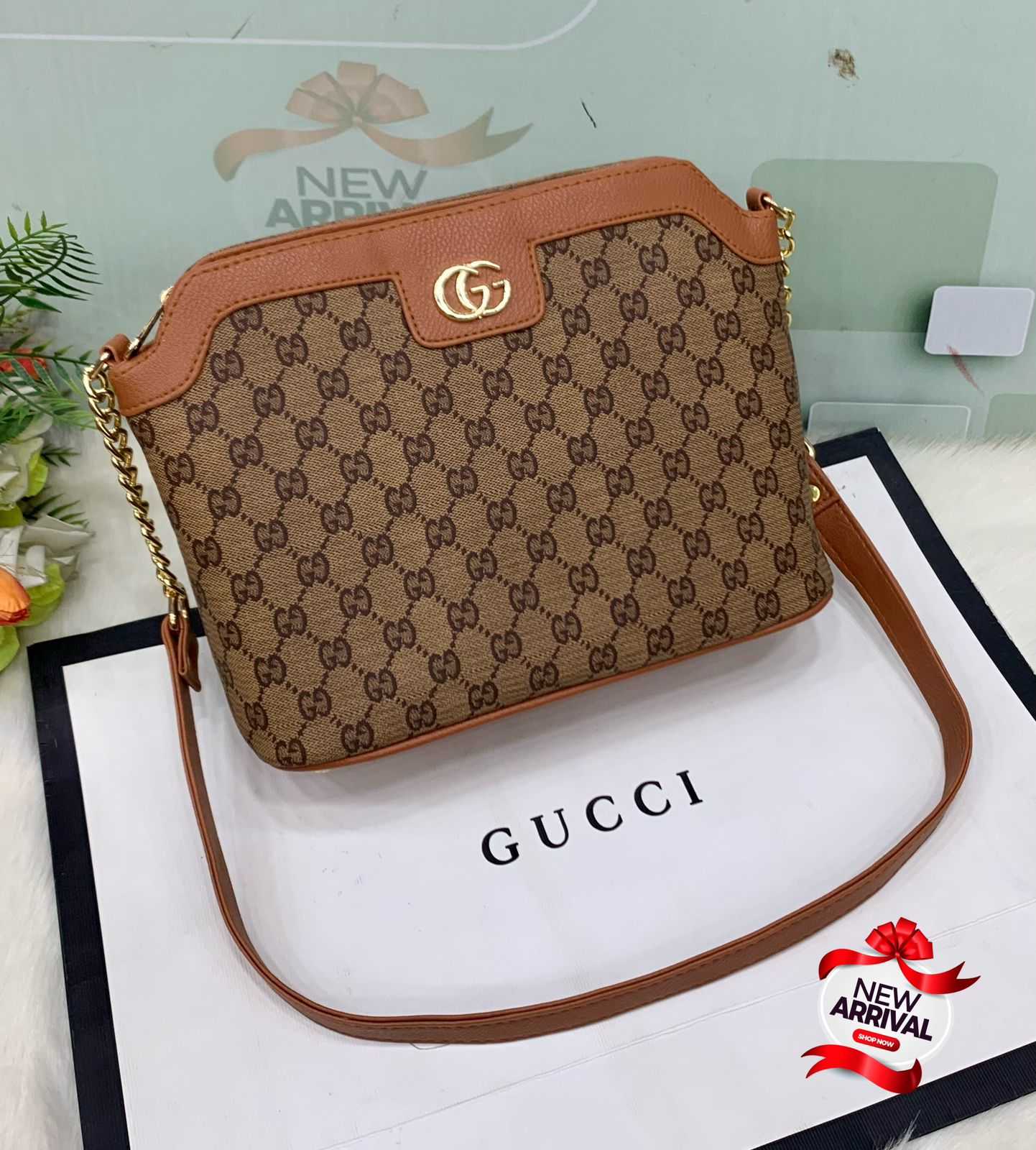 Gucci side cross body 