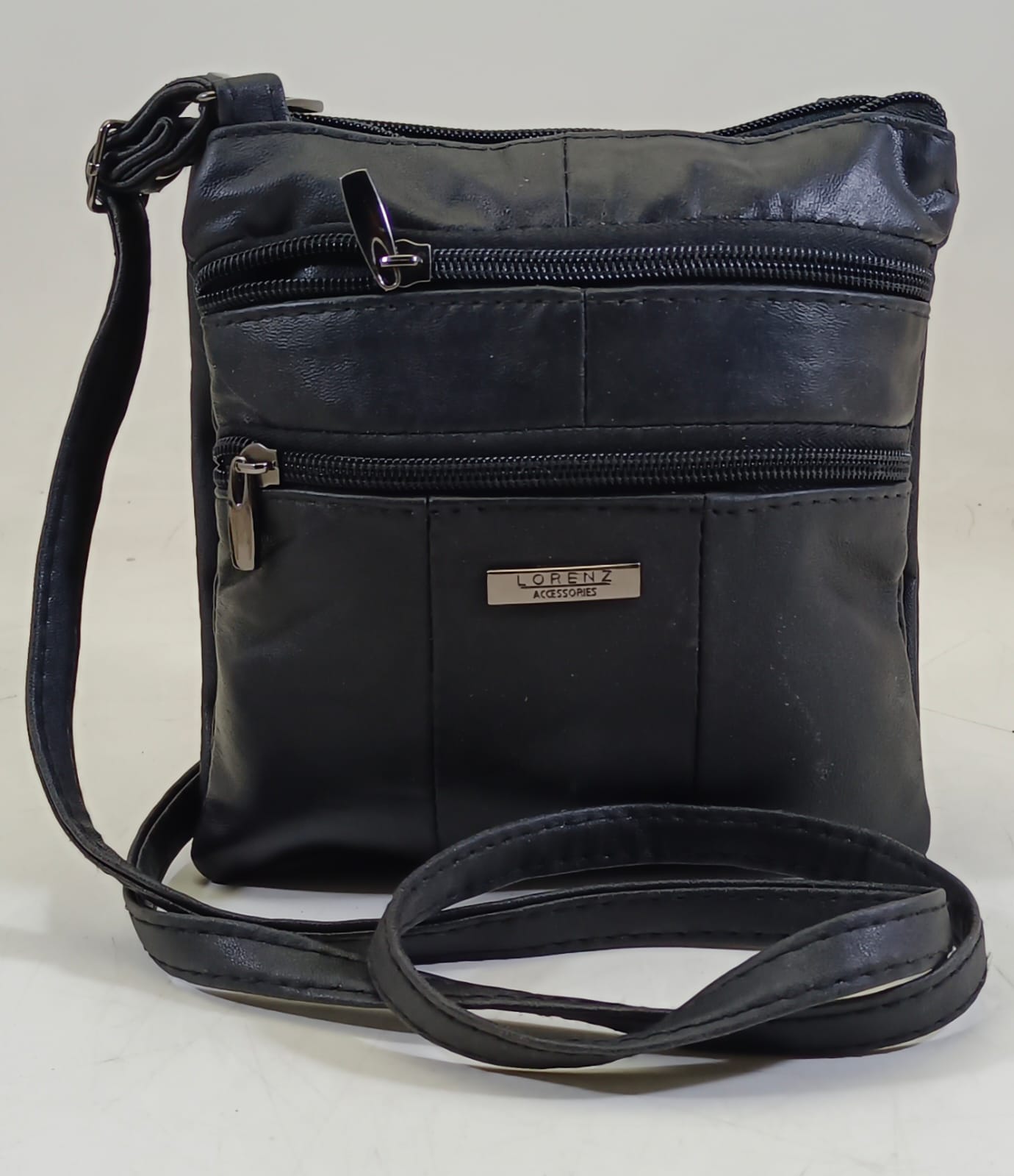 Lorenz Crossbody