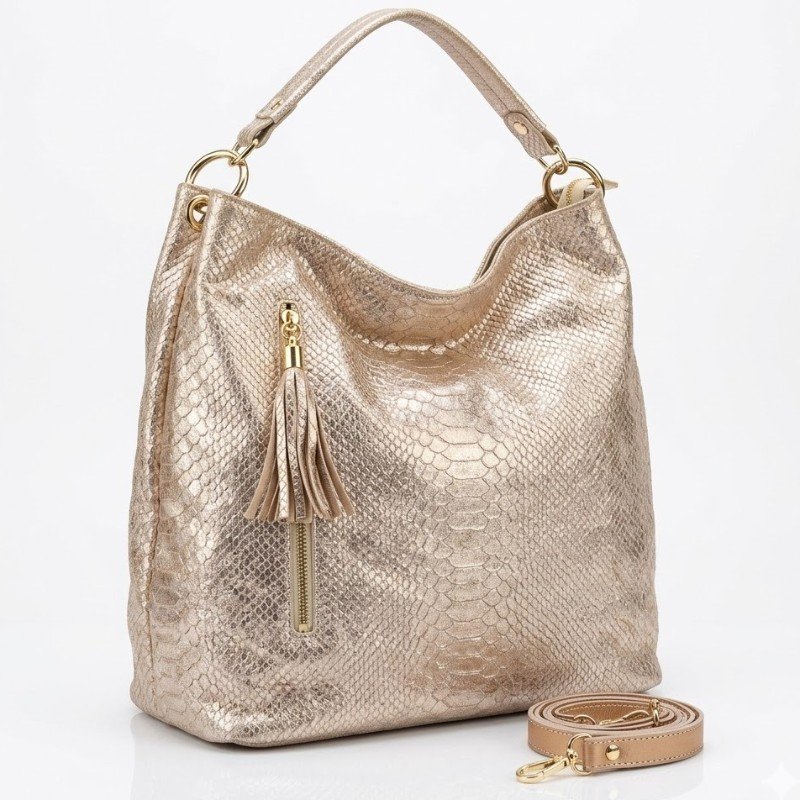 Kipling coded made in Vietnam