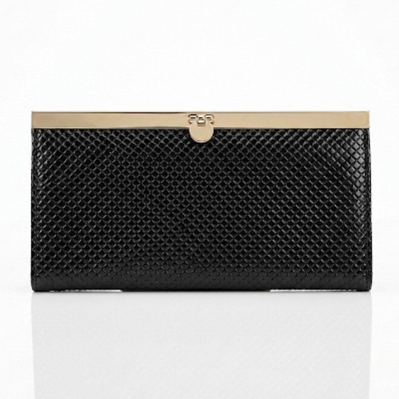 Beautiful black clutch