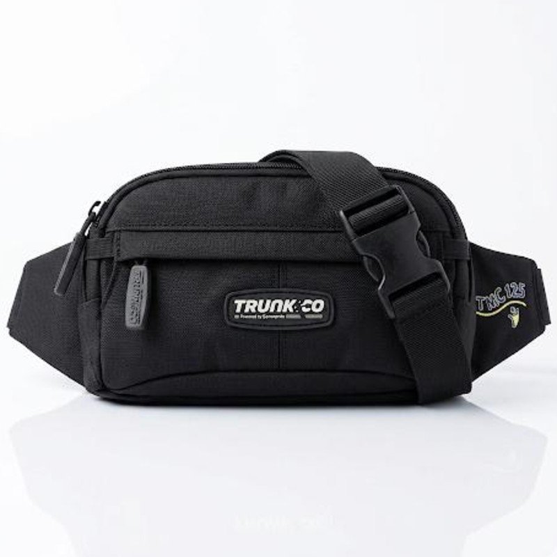 Trunk good quality waist bag.
