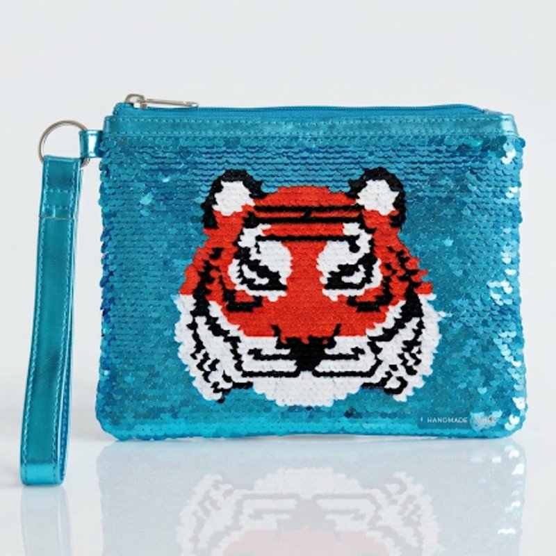 Fashion Angels Magic Sequin Pouch featuring a tiger design.