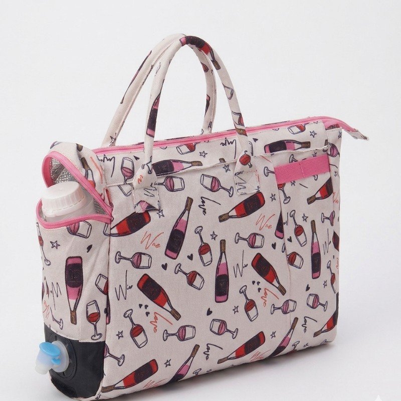 Serra insulated water cooler tote bag  featuring a water bottle in it