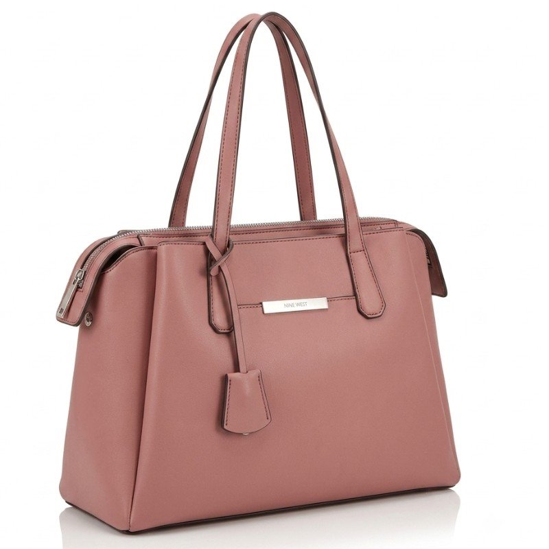 Nine west beautiful hand bag slightly used condition 