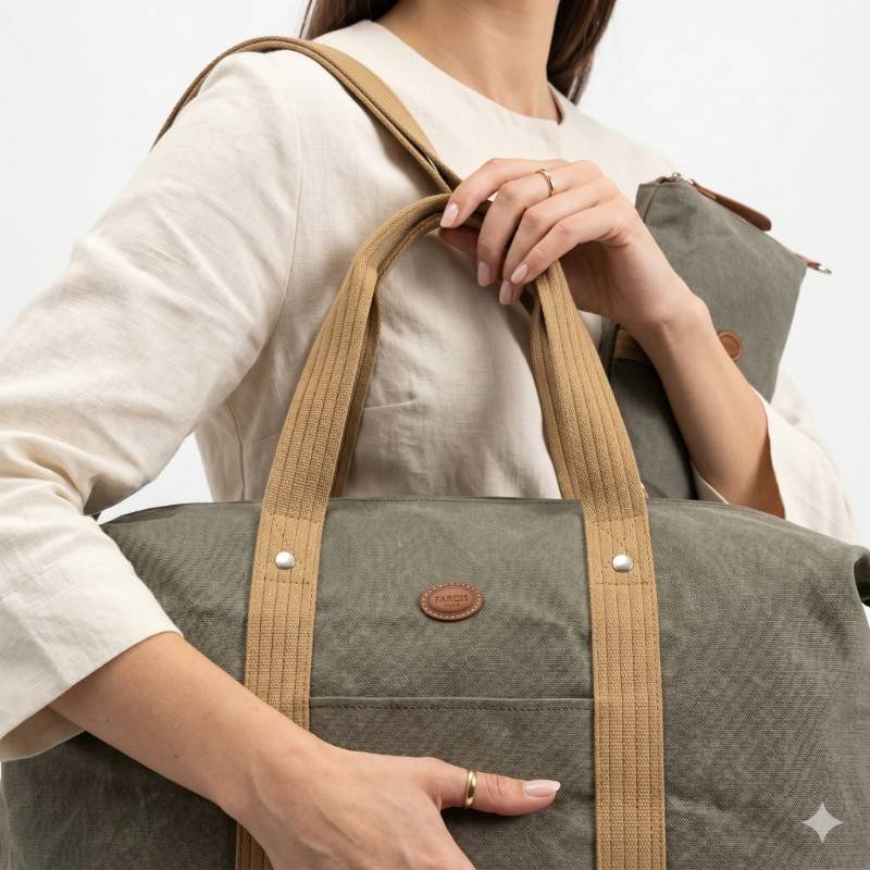 Green Paris 2in1 with cover  Travelling Bag - view 2