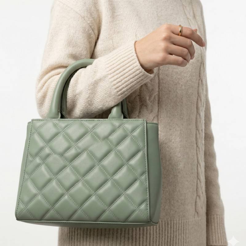 Elegant quilted Hand purse - view 2