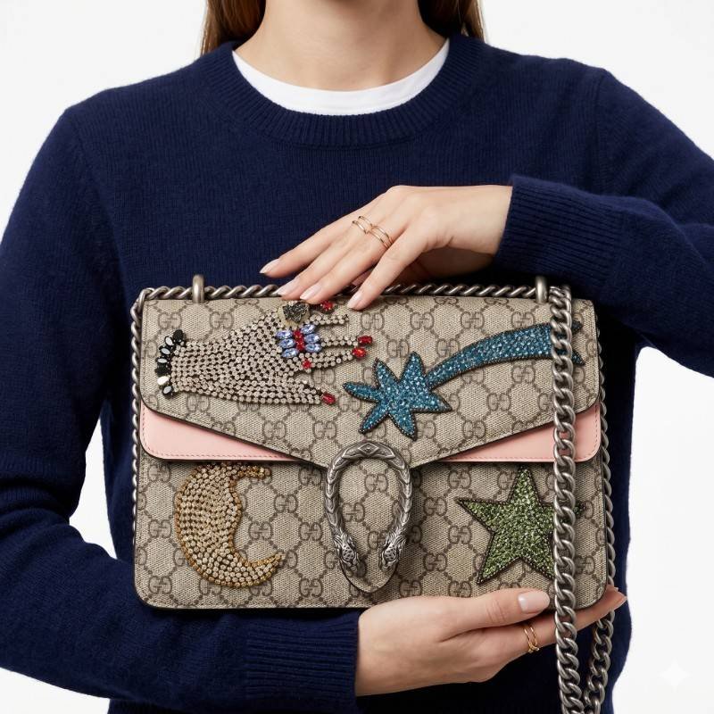 Gucci style Embroidered crossbody bag - view 2