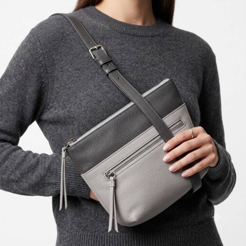 Dual contrast Fux leather grey shoulder bag - view 2