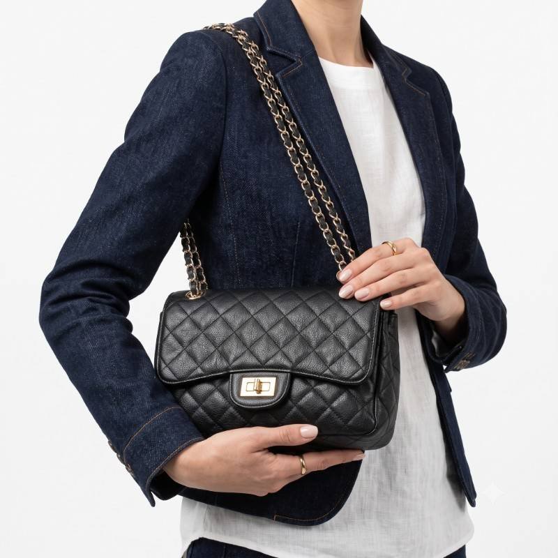 Simple Diamond Design Quilted Handbag - view 2