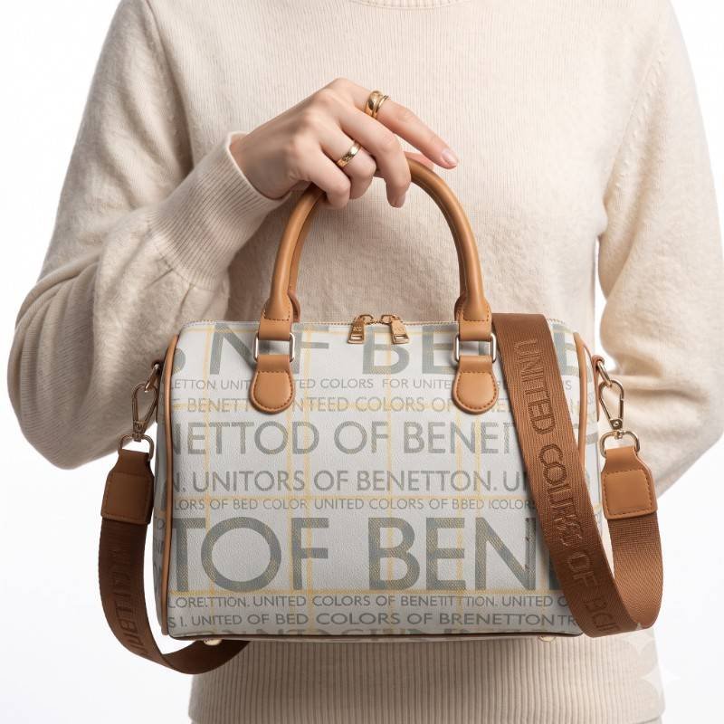 United Colors of Benetton handbag - view 2