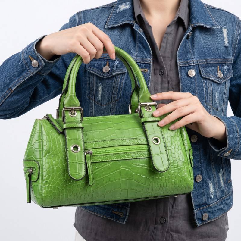 Beautiful green crocodile leather hand carry bag - view 2