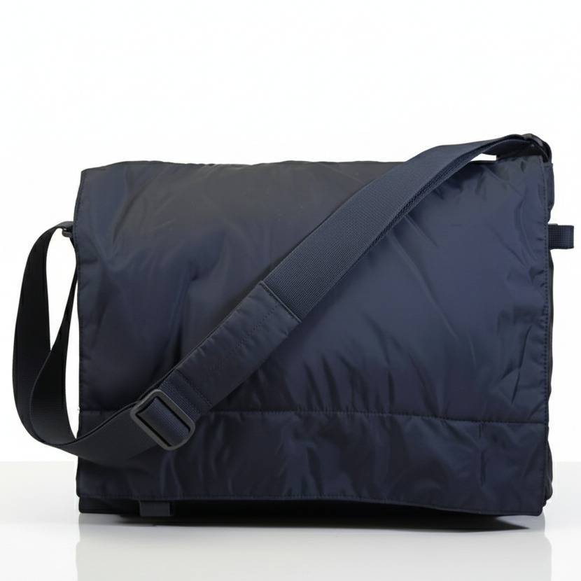 Black SAZABY Office & Travelling Bag